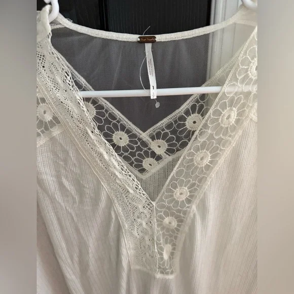 Free People White Lace Detail Top - Picture 5 of 8